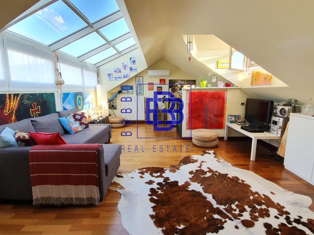 Trilocale caratteristico su due livelli